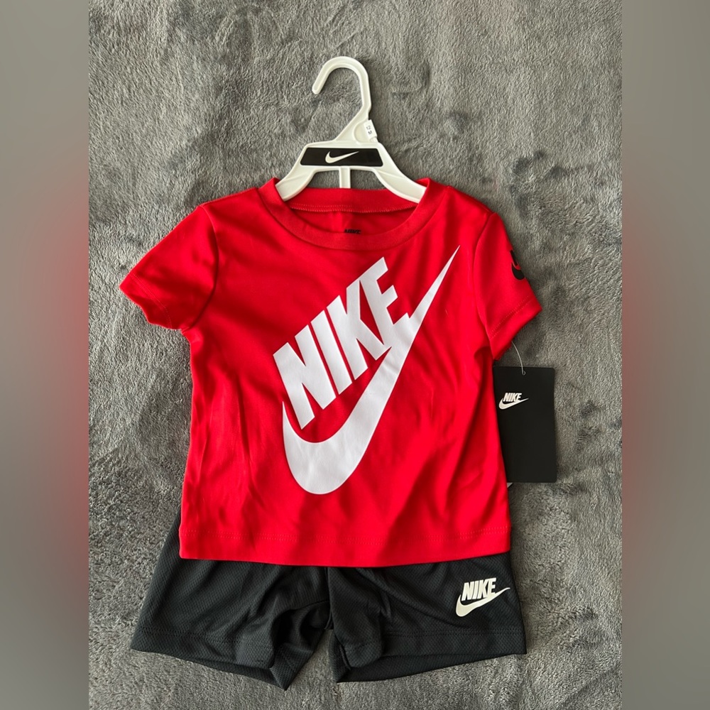 Nike set
